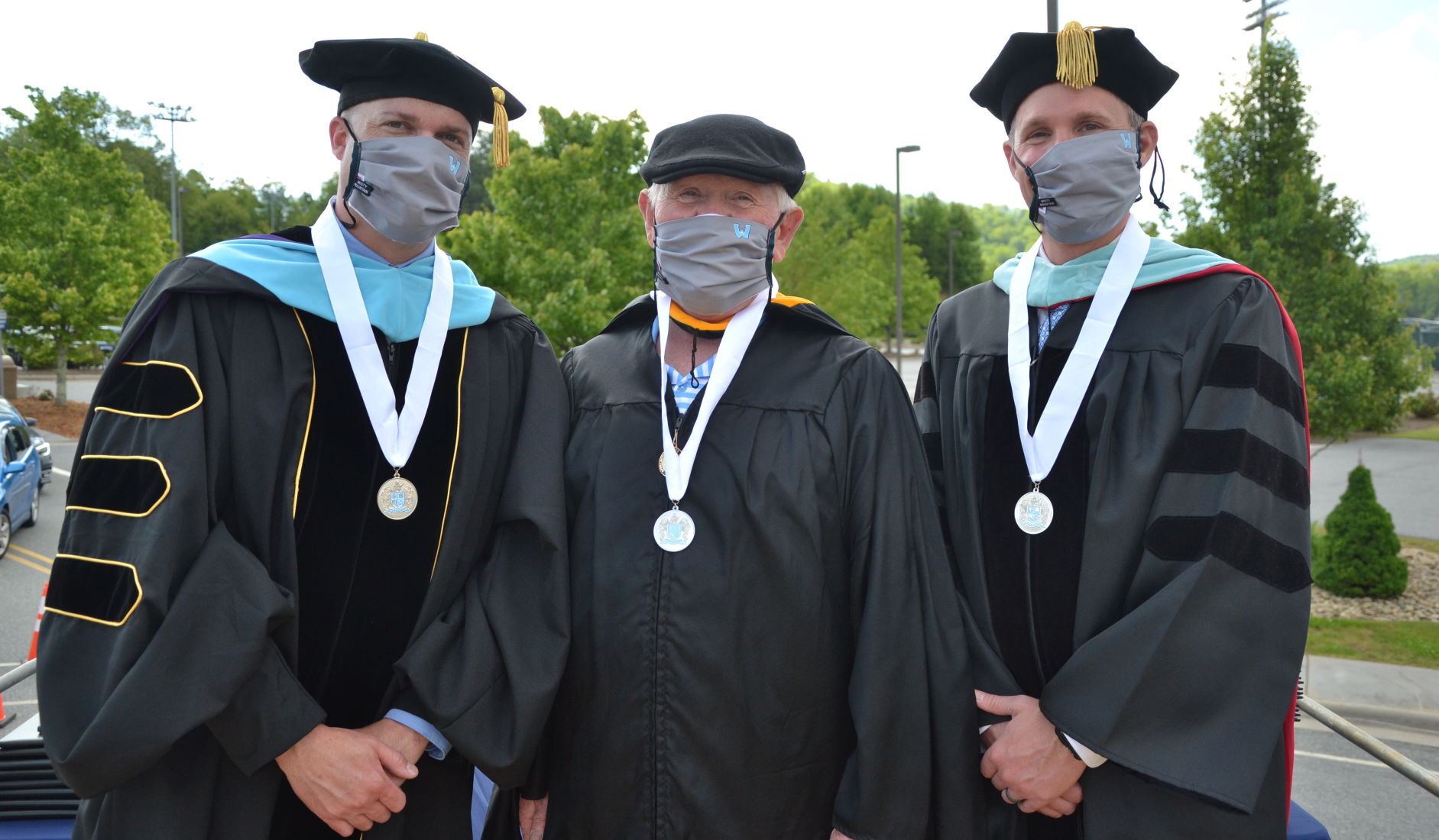 Scott Elliott, Ron Henries, Chris Blanton